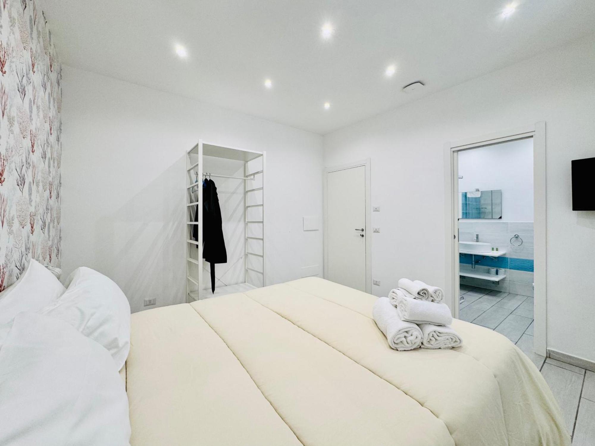 סורנטו Yourhome - Blue Marina Rooms מראה חיצוני תמונה